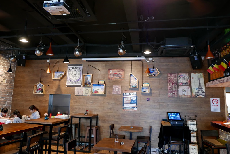 OLA 酒吧及餐厅——OLA 酒吧及餐厅与大红鹰dhyMG+DXR扩声系统